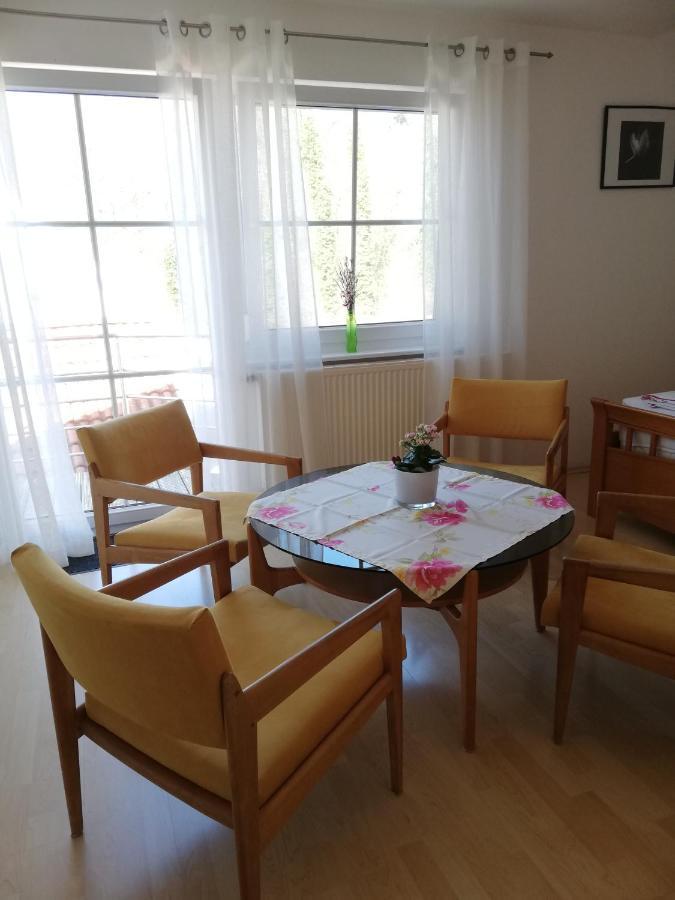 Ferienwohnung Am Bodensee Mit 3 Schlafzimmer Ueber 2 Etage Mit Kleine Balkon Bis 7 Personen Uberlingen Bagian luar foto