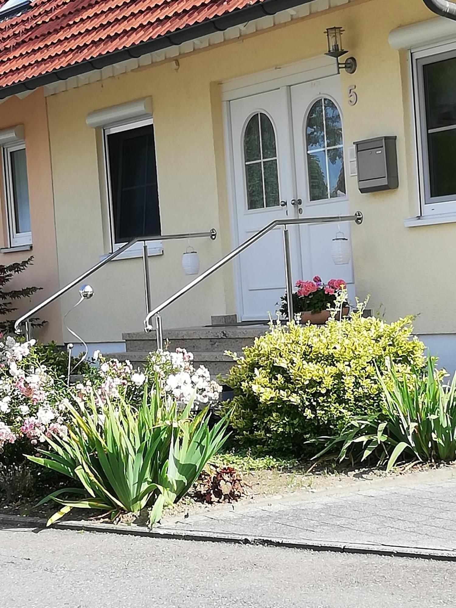 Ferienwohnung Am Bodensee Mit 3 Schlafzimmer Ueber 2 Etage Mit Kleine Balkon Bis 7 Personen Uberlingen Bagian luar foto