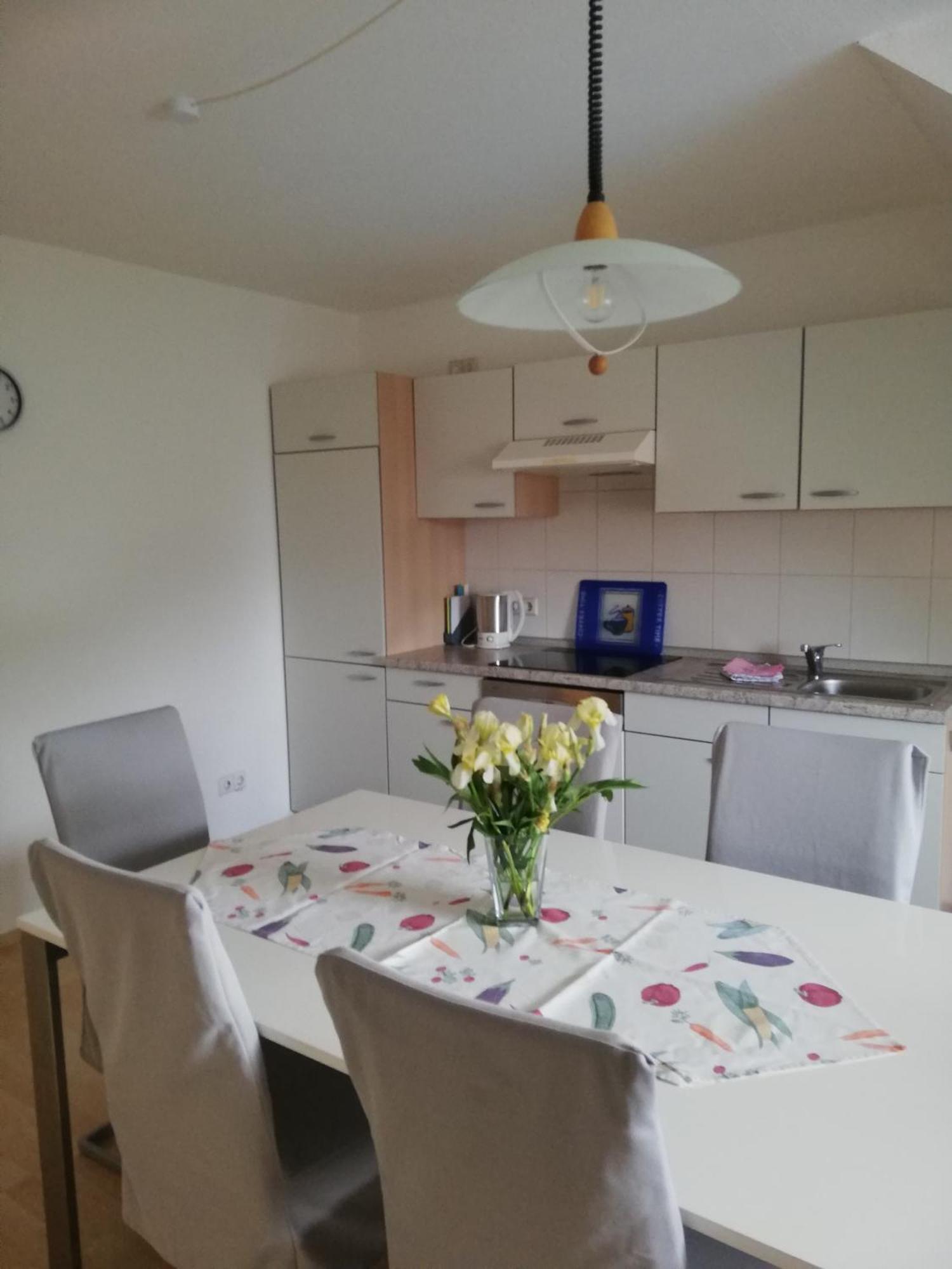 Ferienwohnung Am Bodensee Mit 3 Schlafzimmer Ueber 2 Etage Mit Kleine Balkon Bis 7 Personen Uberlingen Bagian luar foto