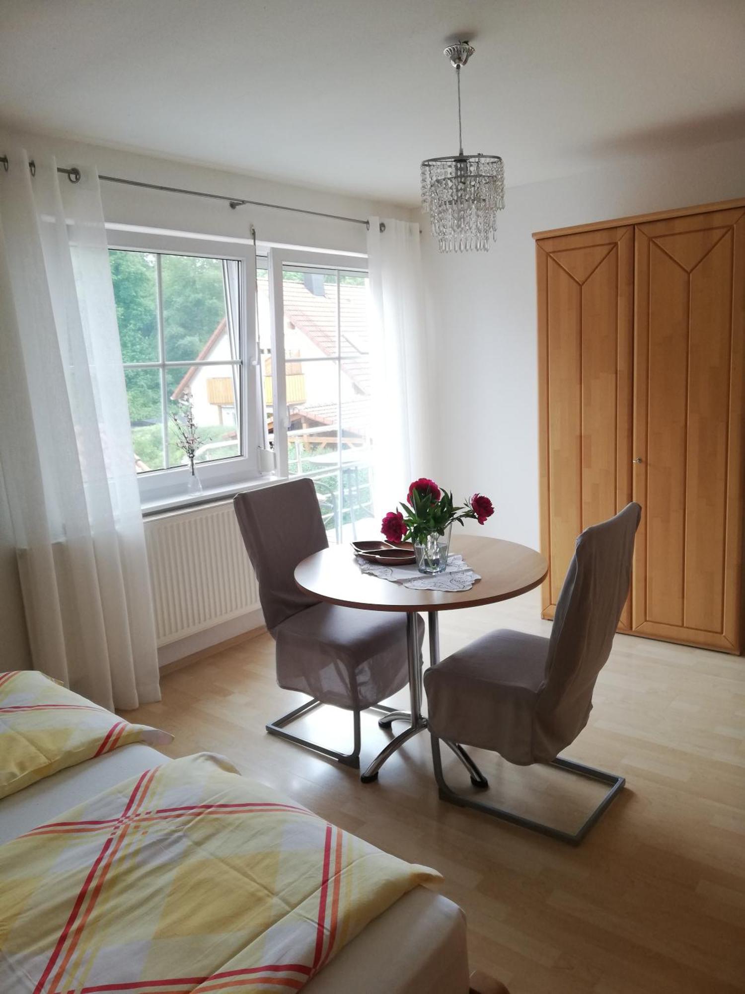Ferienwohnung Am Bodensee Mit 3 Schlafzimmer Ueber 2 Etage Mit Kleine Balkon Bis 7 Personen Uberlingen Bagian luar foto